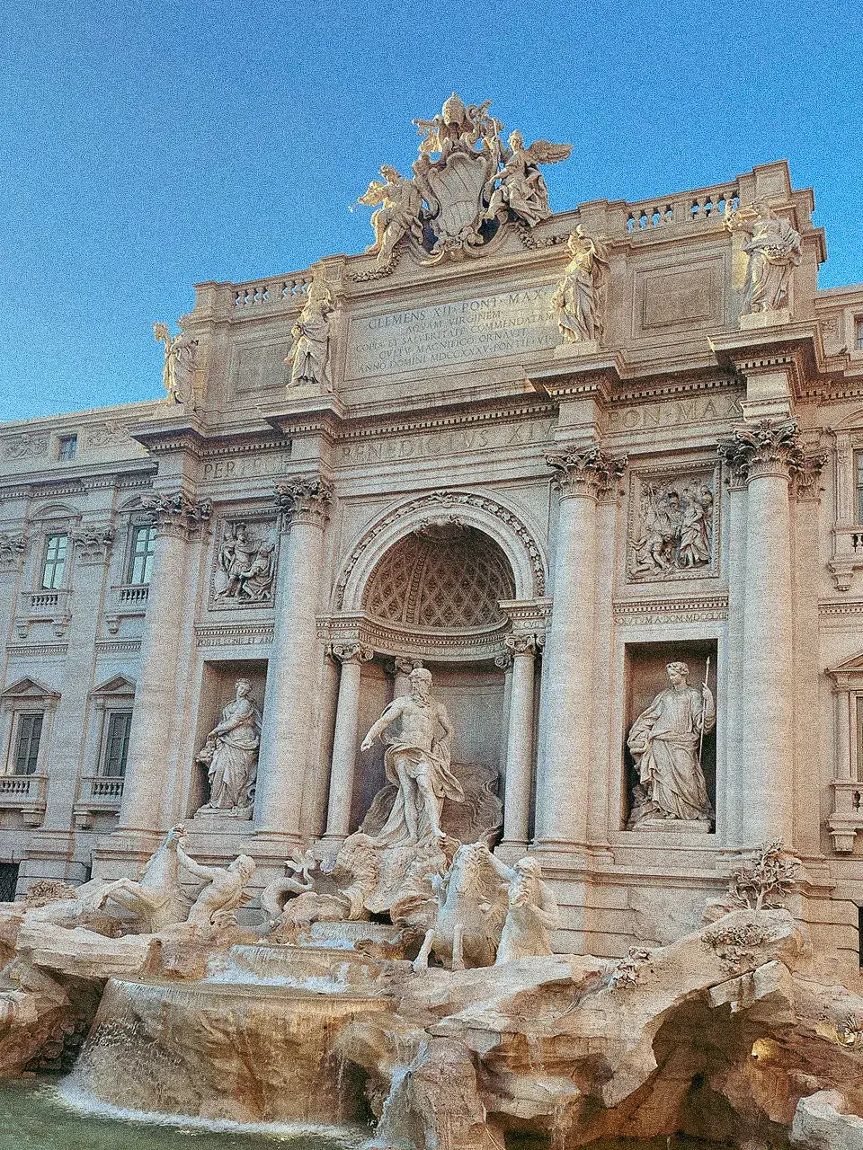 トレビの泉　ローマ　イタリア